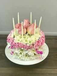 Deluxe Birthday Flower Cake Davenport Florist - Same Day Flower Delivery - Flower Power 